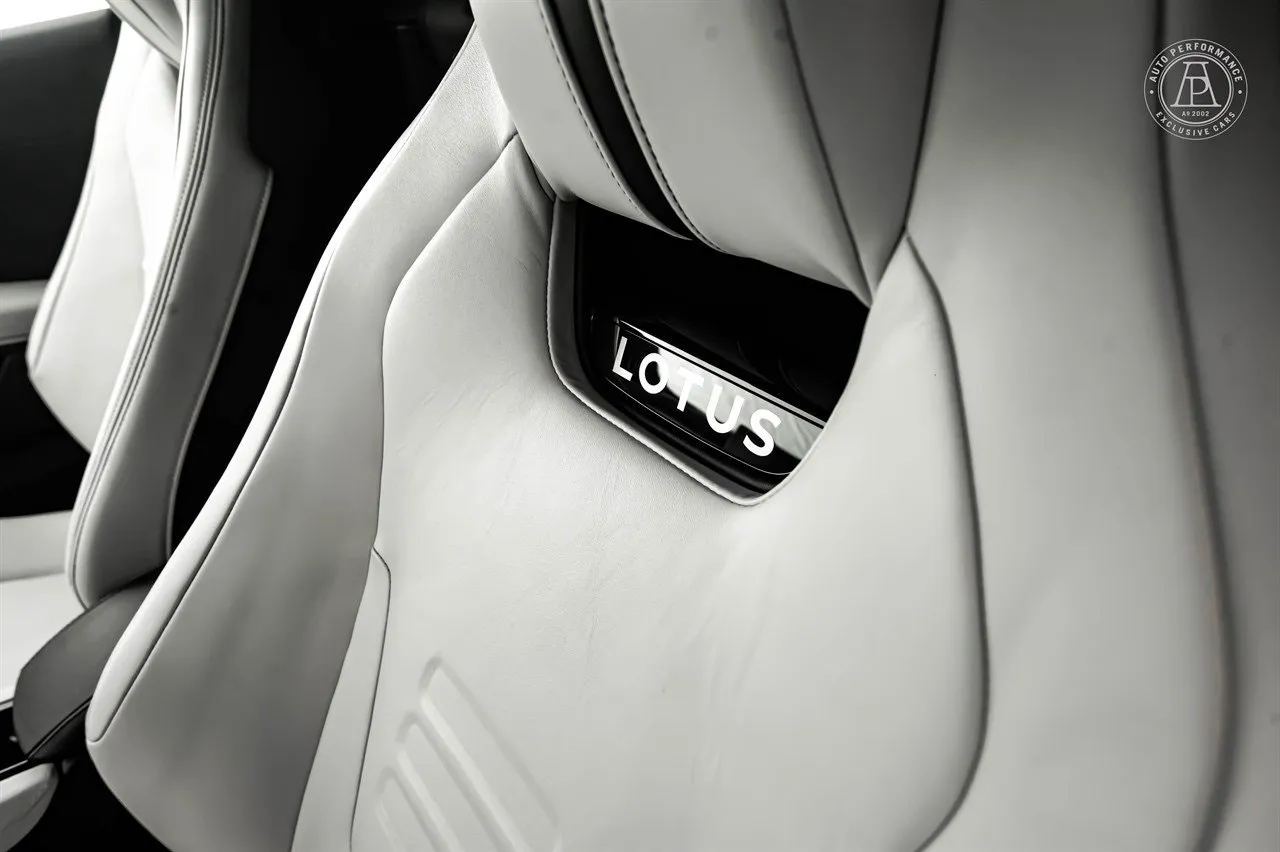 Lotus Emira bild 10
