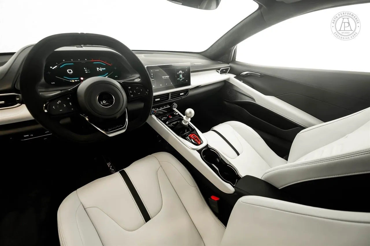 Lotus Emira bild 5