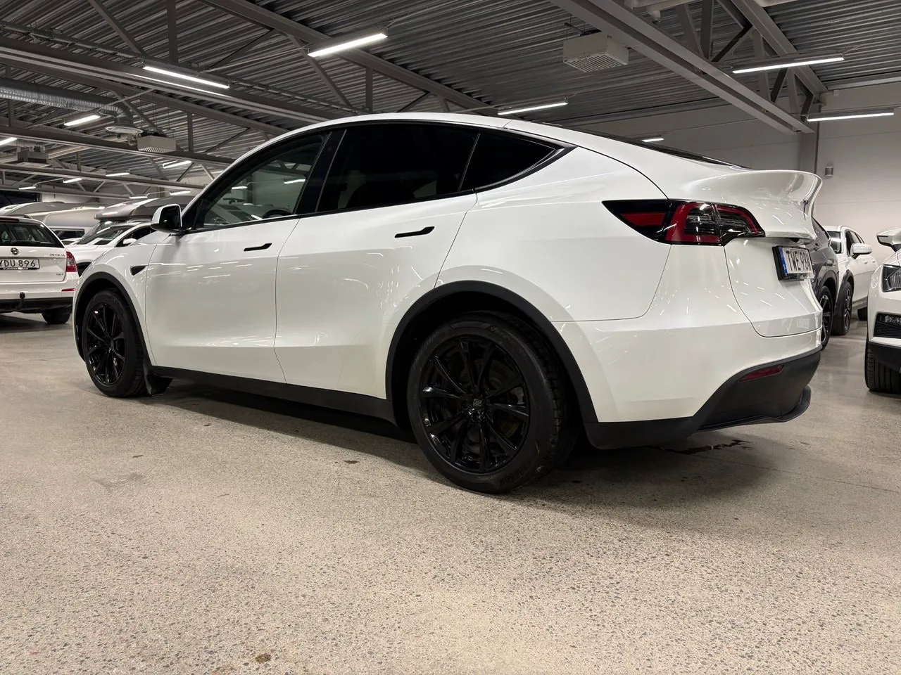Tesla Model Y bild 3