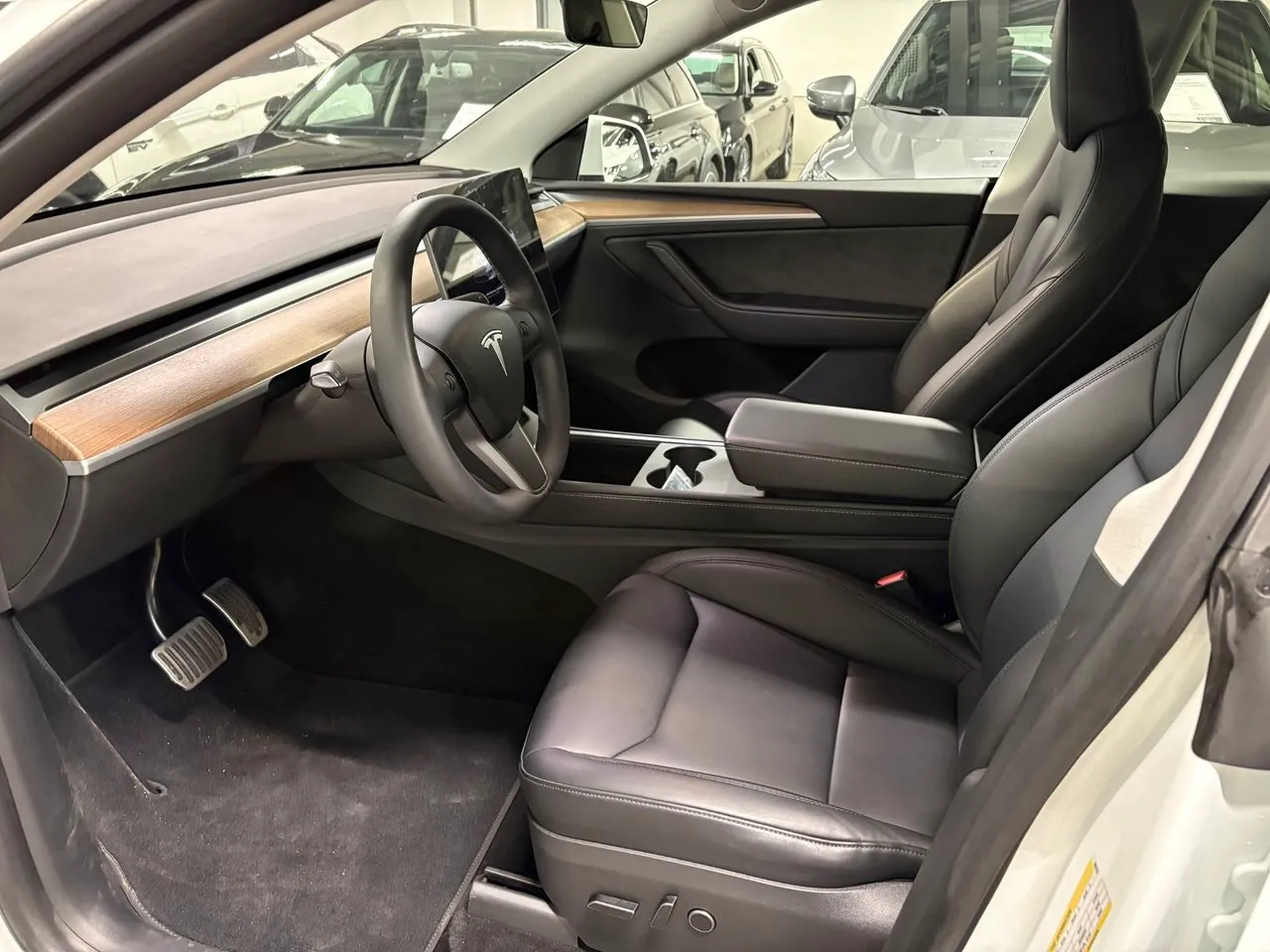 Tesla Model Y bild 4