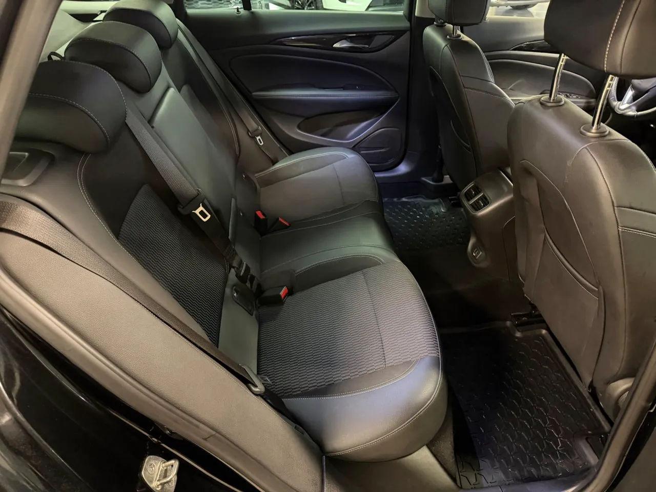 Opel Insignia bild 6