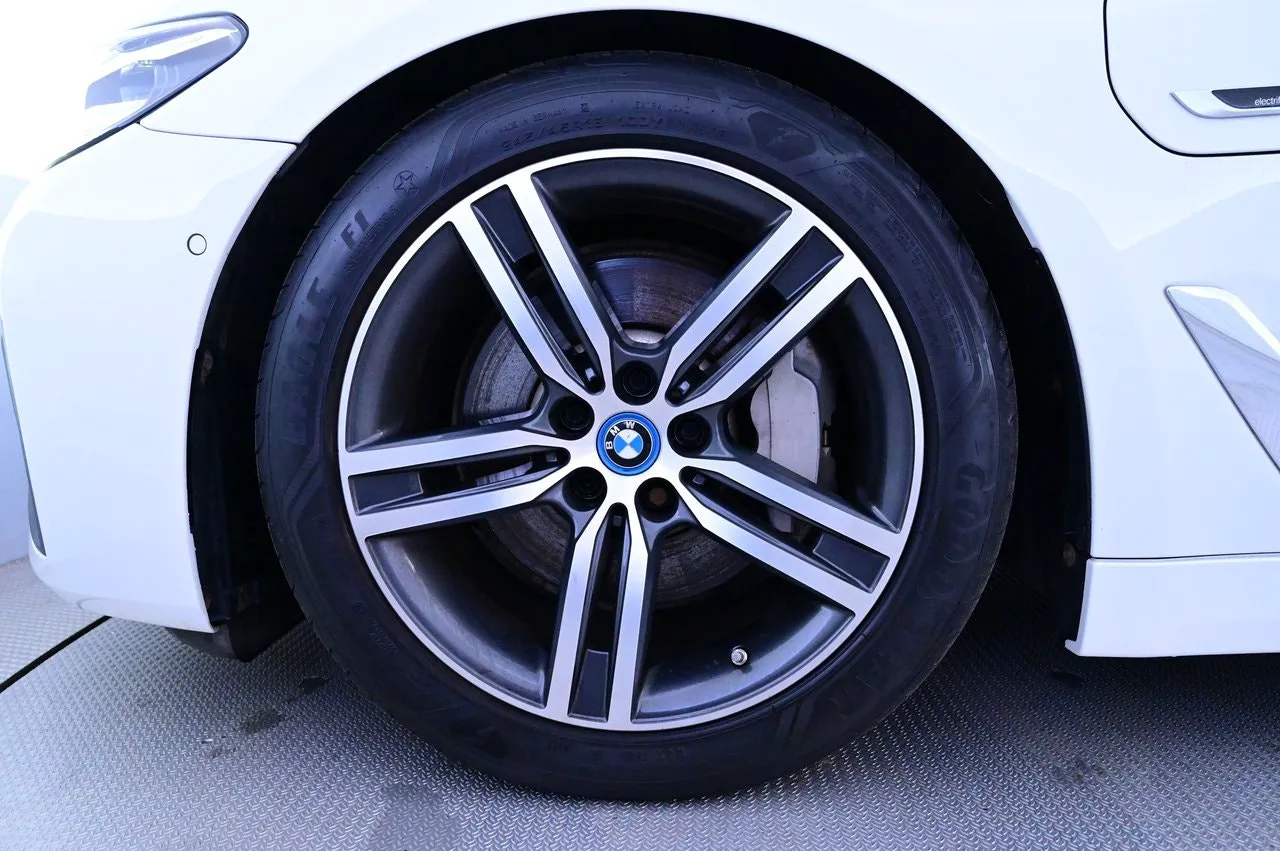 BMW 530 bild 27