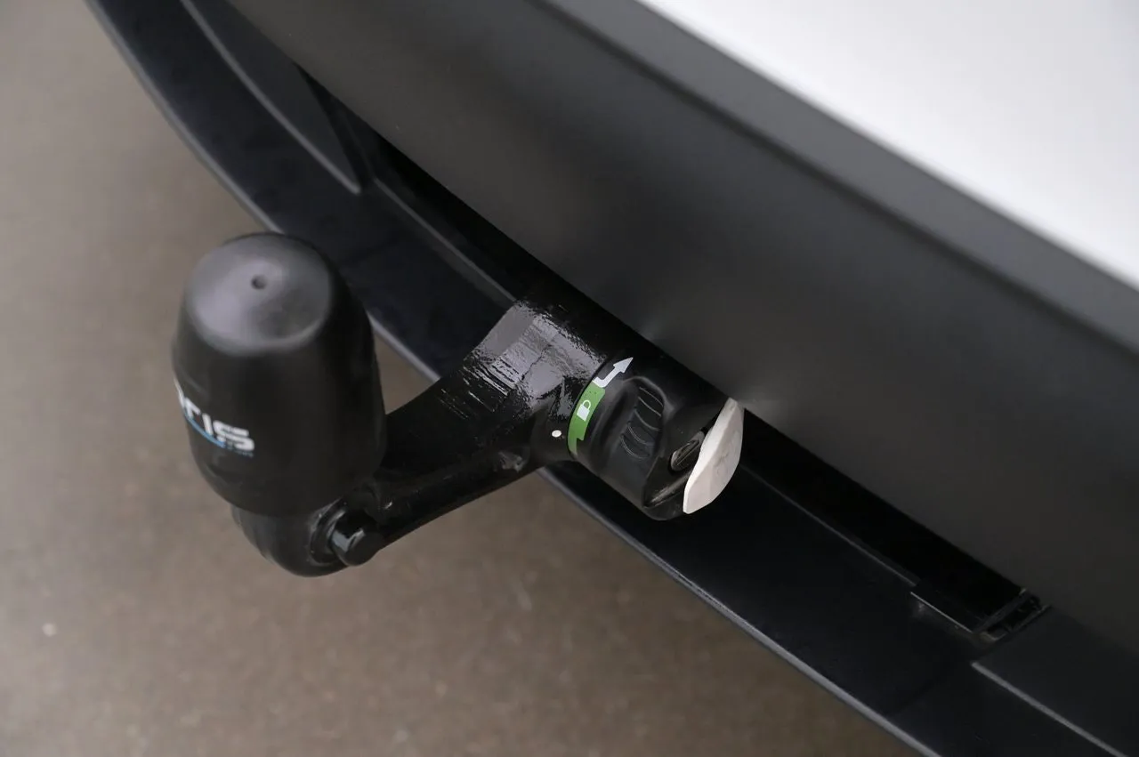 Tesla Model Y bild 26