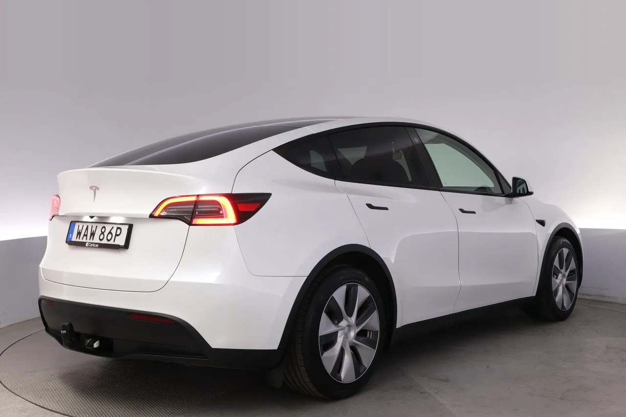 Tesla Model Y bild 5