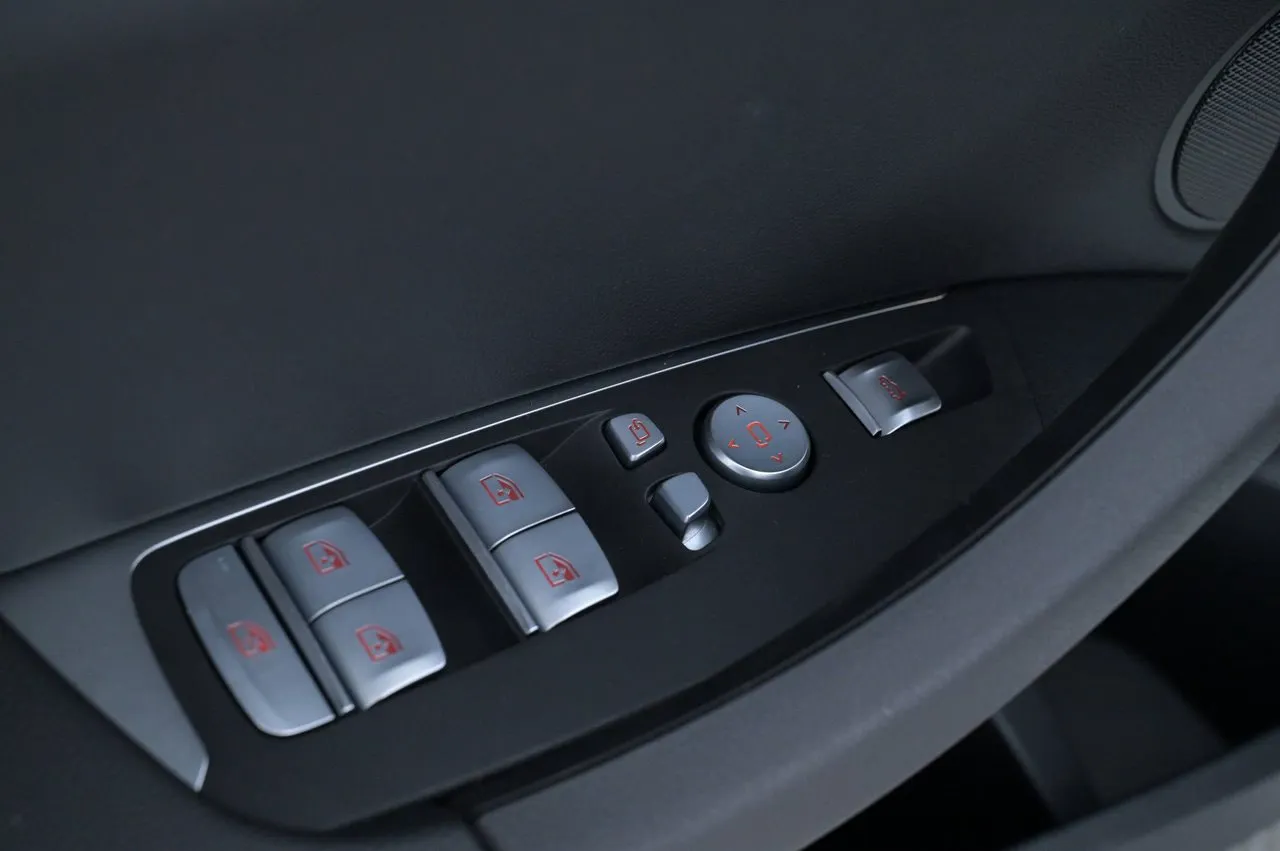 BMW iX3 bild 11