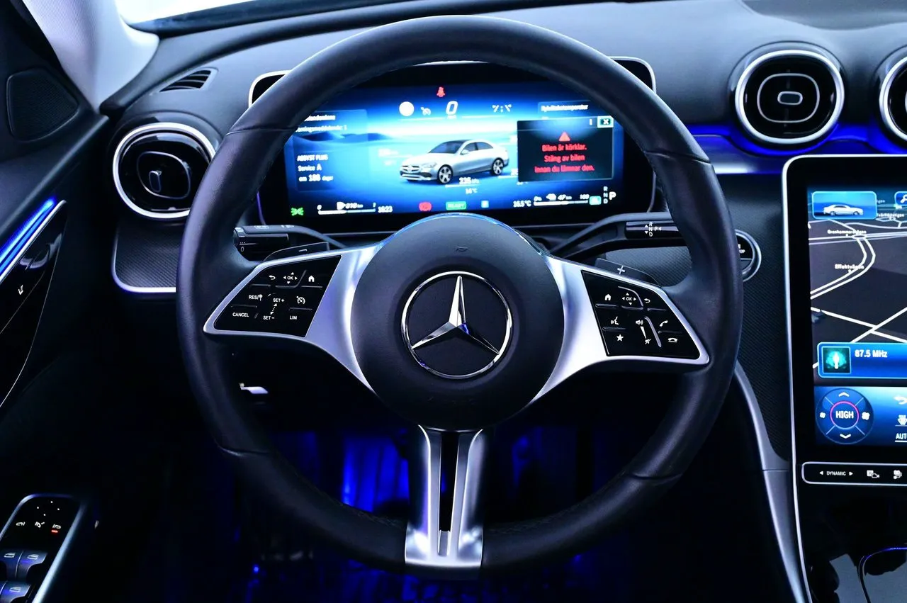 Mercedes C300 bild 7