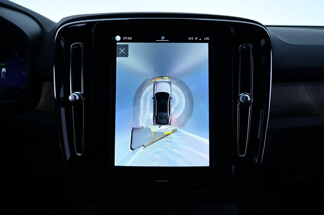 Volvo C40 Recharge bild 16