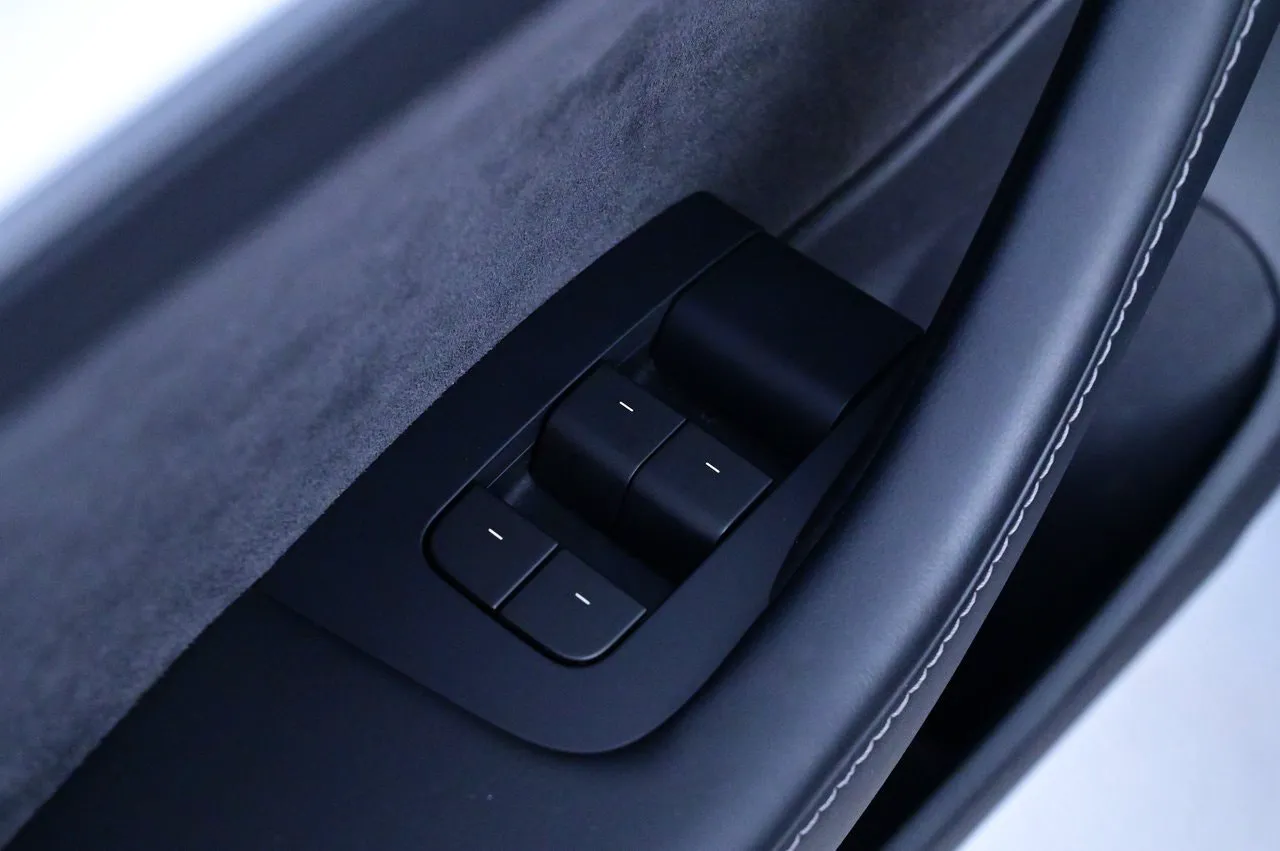 Tesla Model 3 bild 10