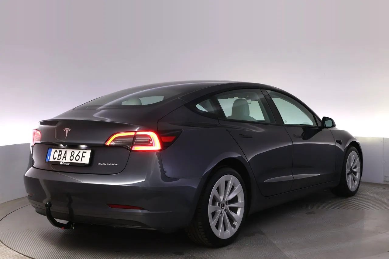 Tesla Model 3 bild 5