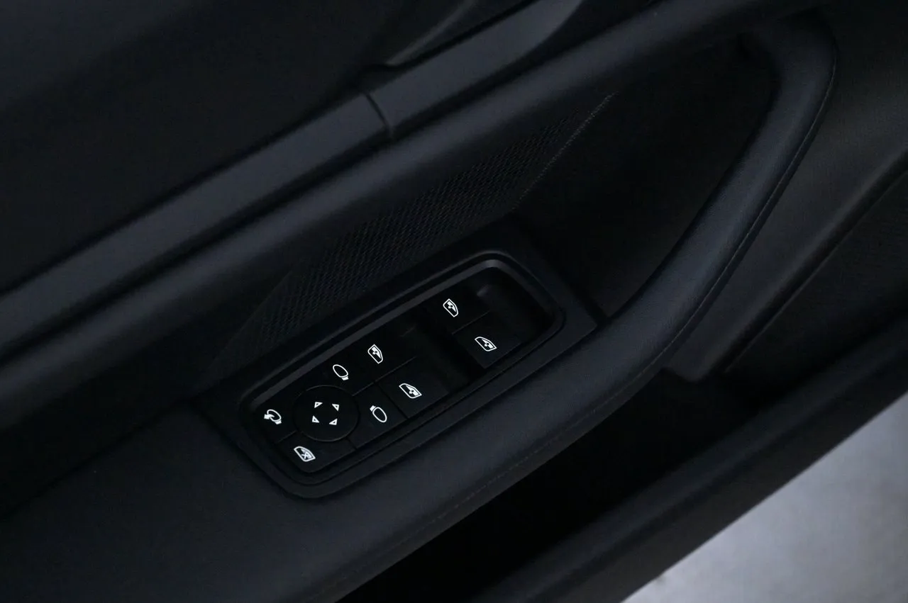 Porsche Taycan bild 14