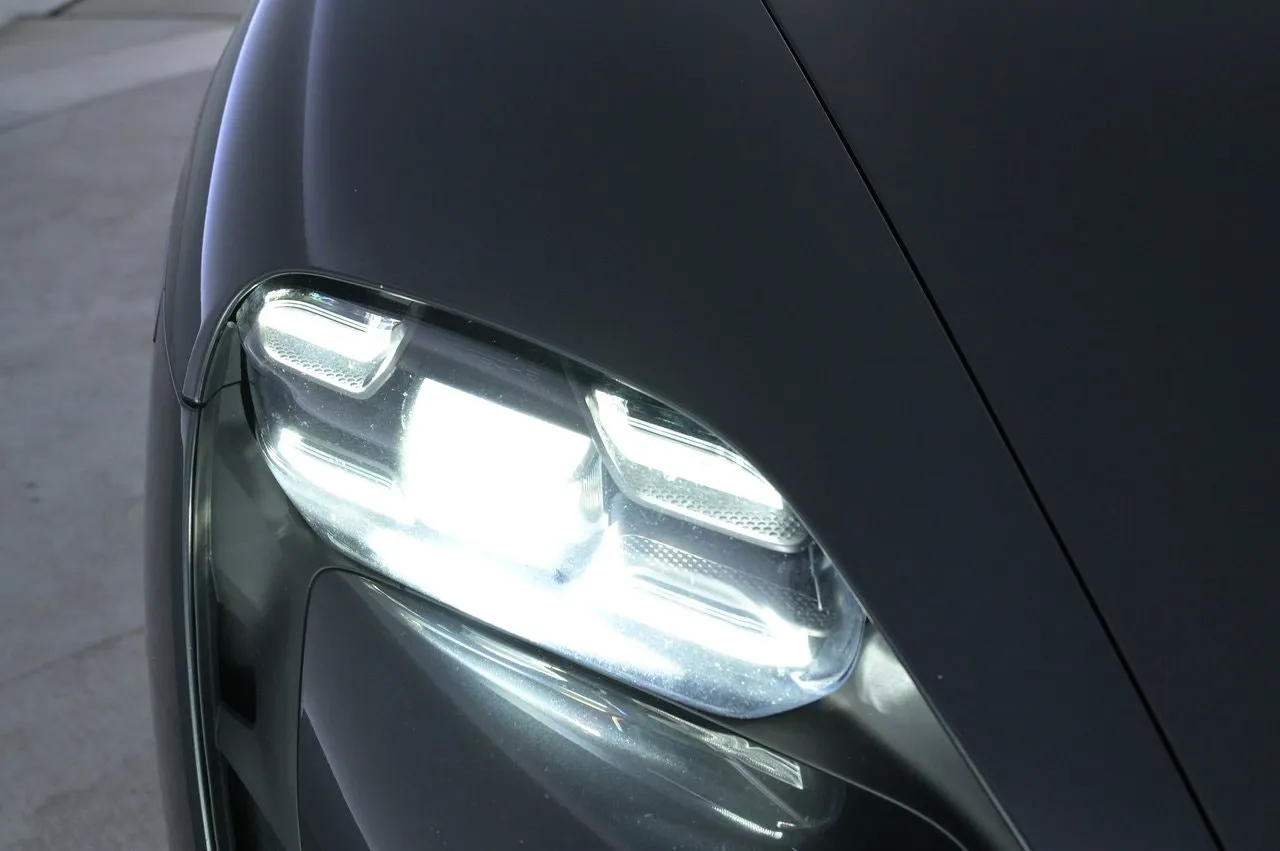 Porsche Taycan bild 26