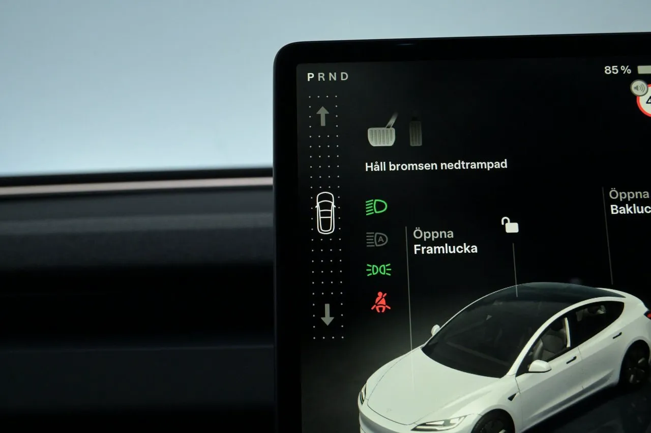 Tesla Model 3 bild 13