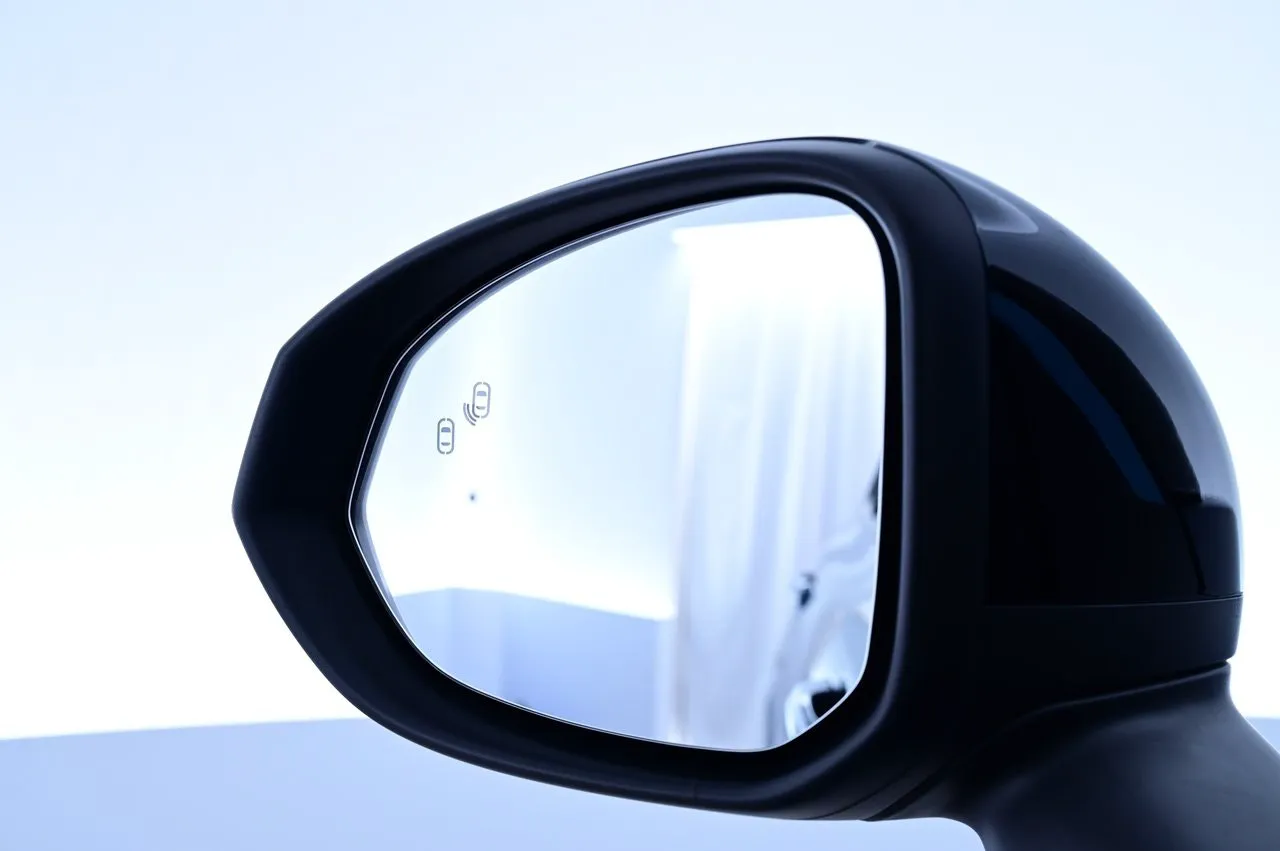 Lynk & Co 01 bild 23
