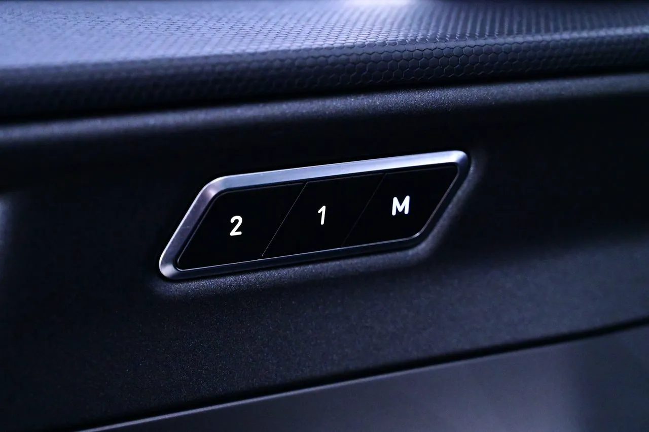 Lynk & Co 01 bild 12
