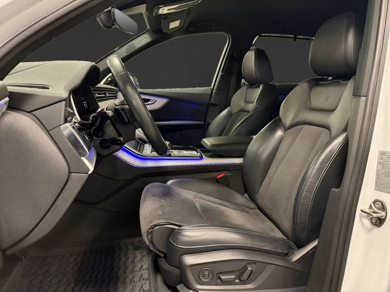 Audi Q7 bild 8
