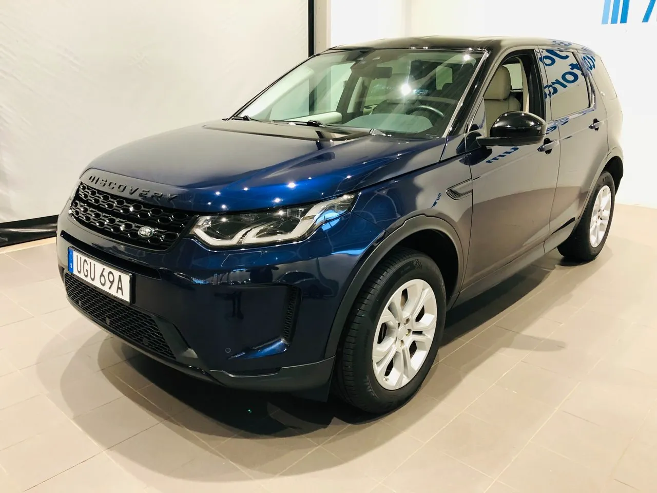 Land Rover Discovery Sport bild 2