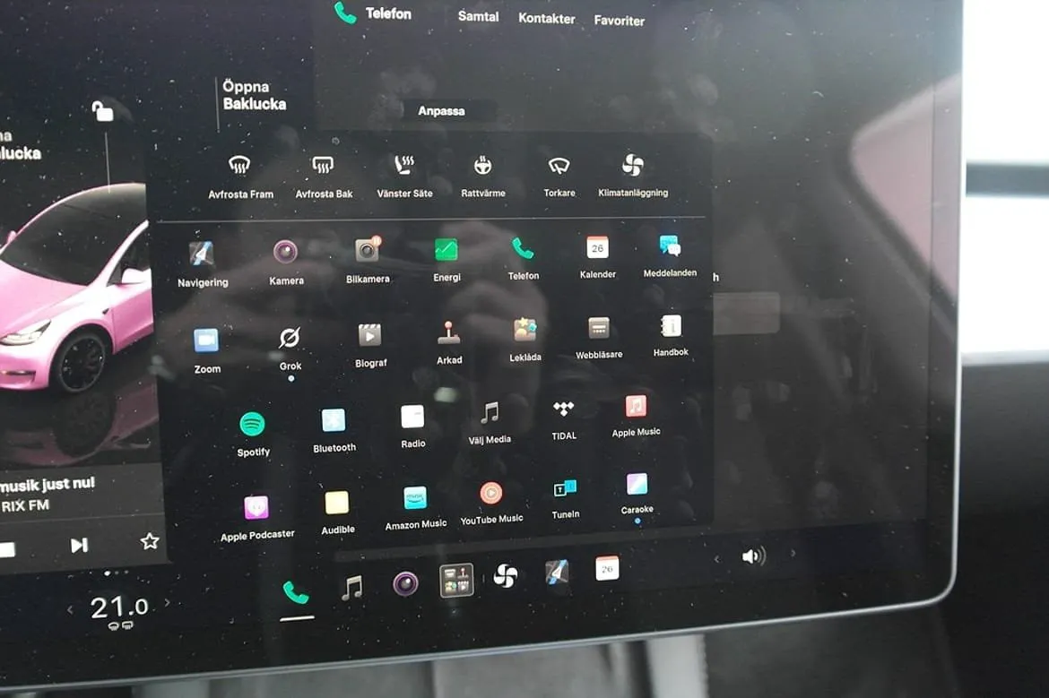 Tesla Model Y bild 16
