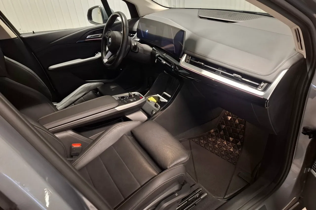 BMW 225 bild 13