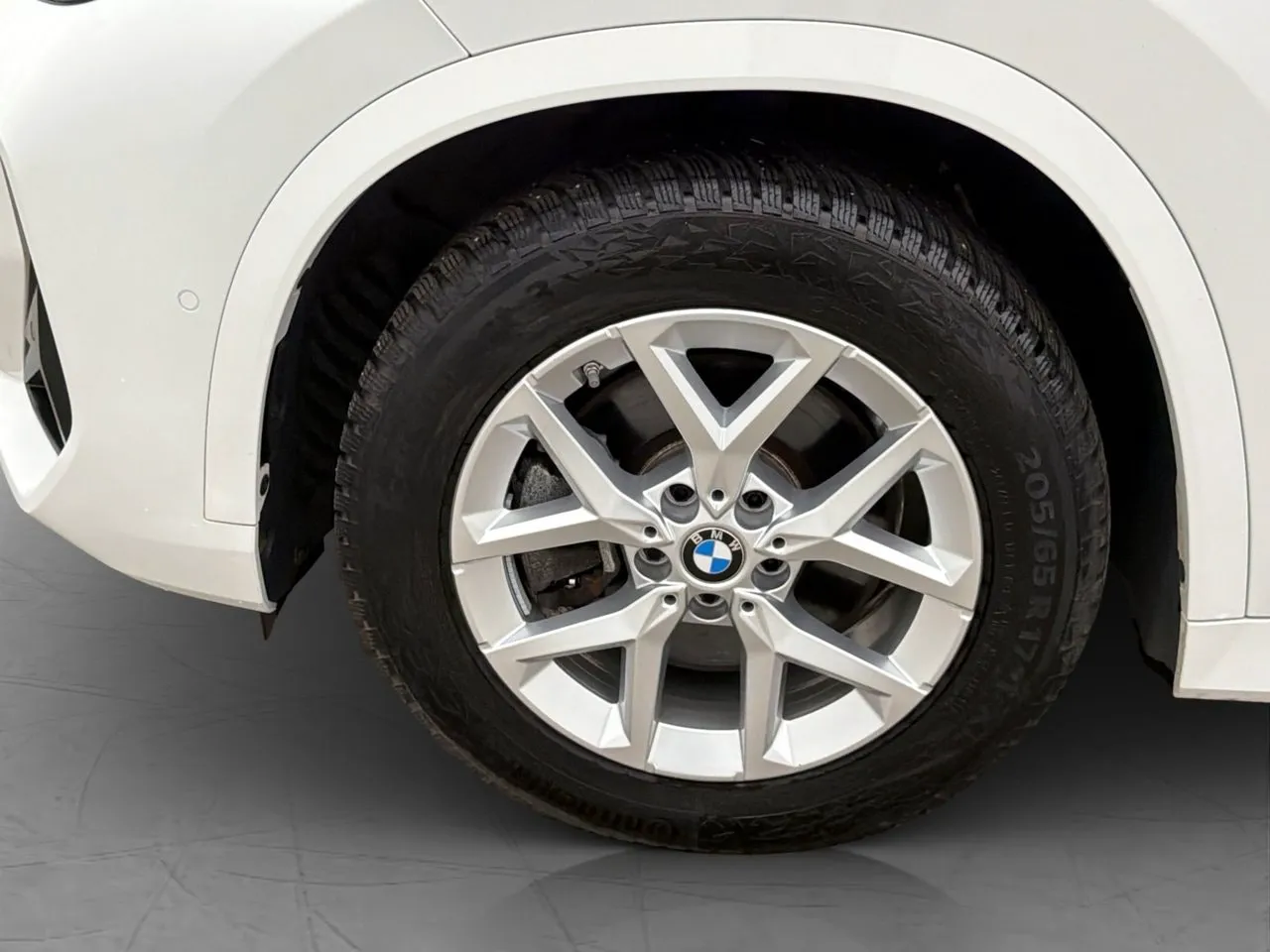 BMW iX1 bild 35