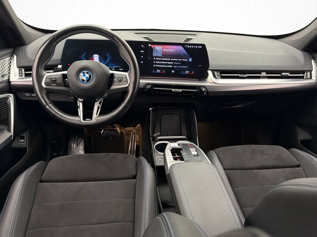 BMW iX1 bild 16