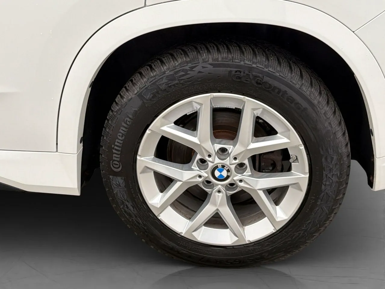 BMW iX1 bild 36
