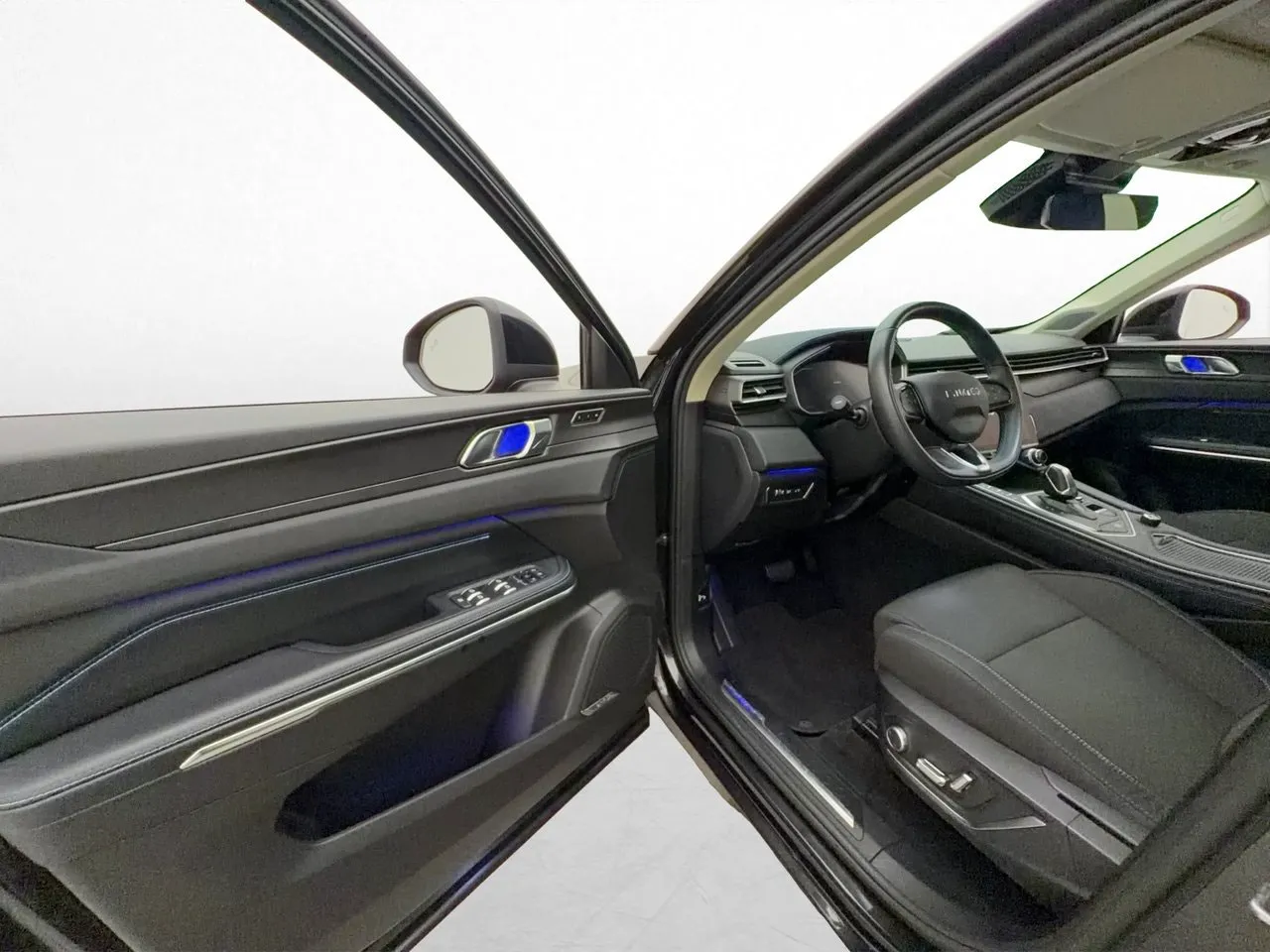 Lynk & Co 01 bild 11