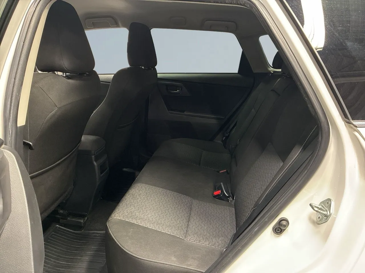 Toyota Auris bild 13