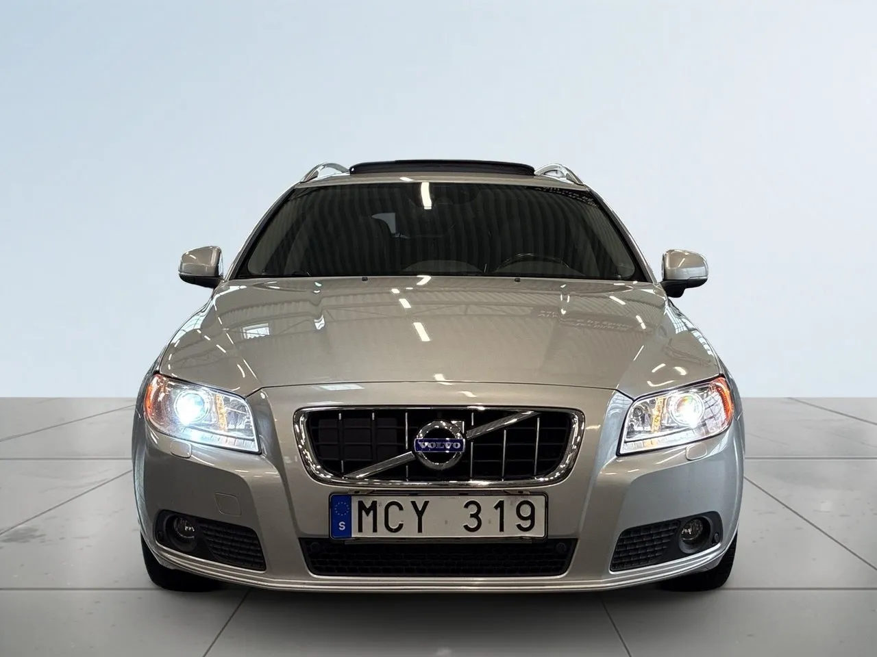 Volvo V70 bild 2