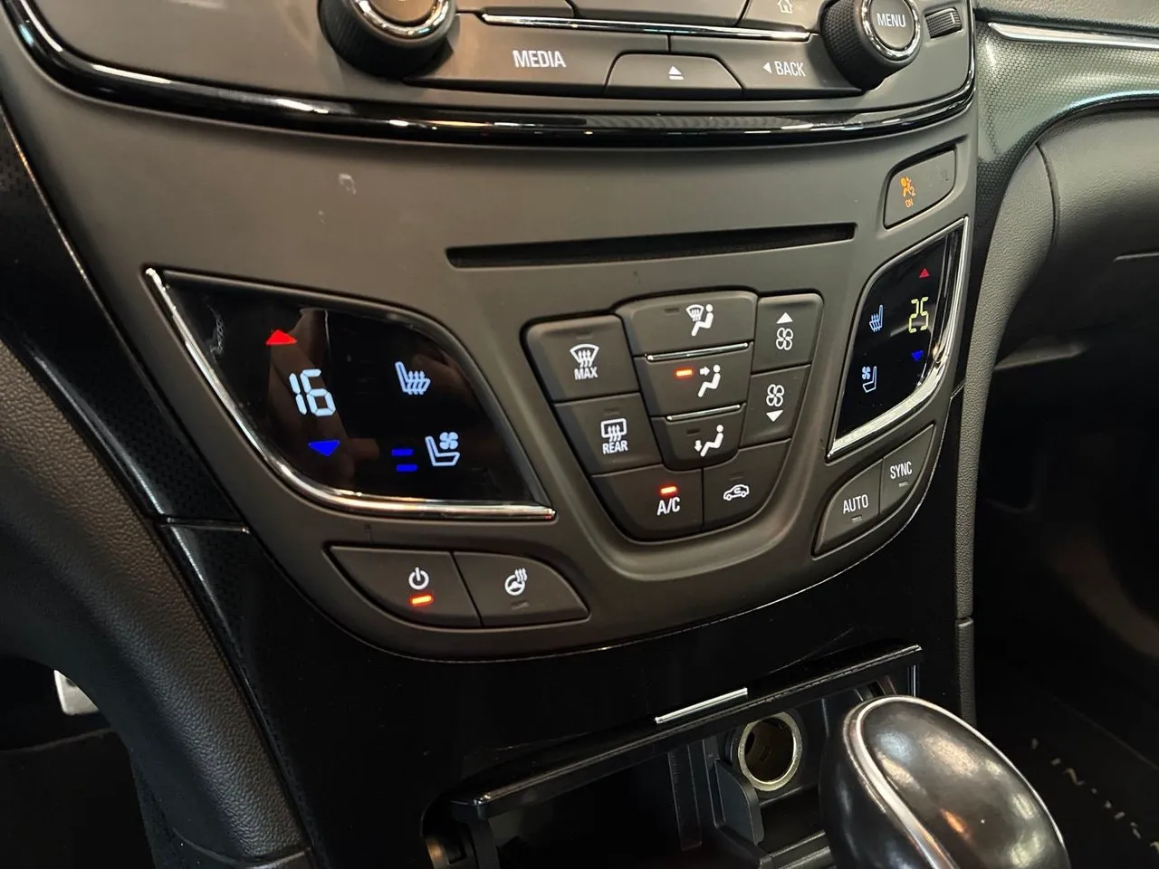 Opel Insignia bild 21
