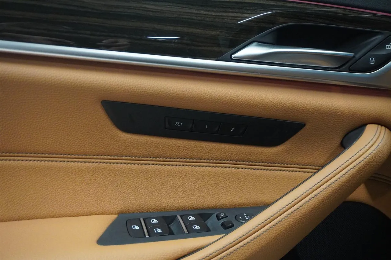 BMW 530 bild 33