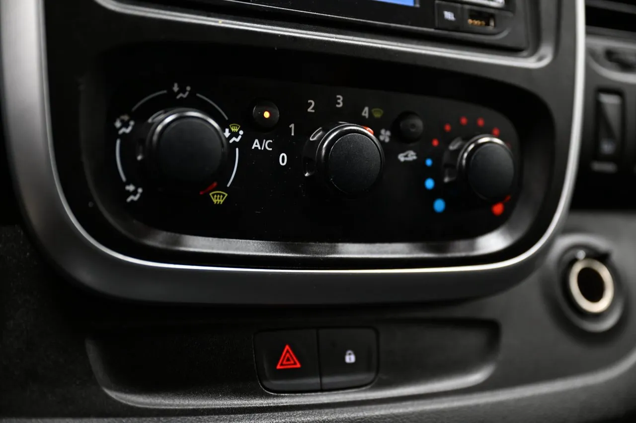 Renault Trafic bild 20