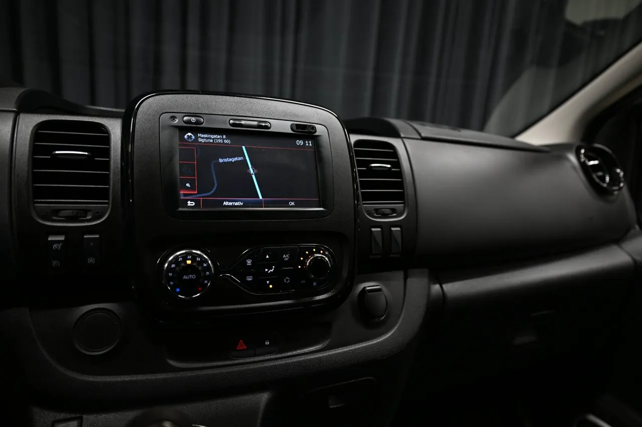 Opel Vivaro bild 24