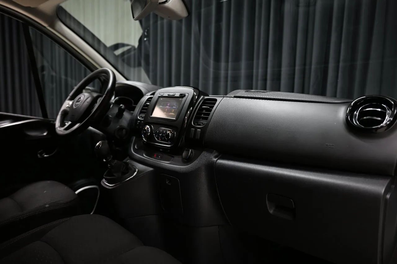 Opel Vivaro bild 26