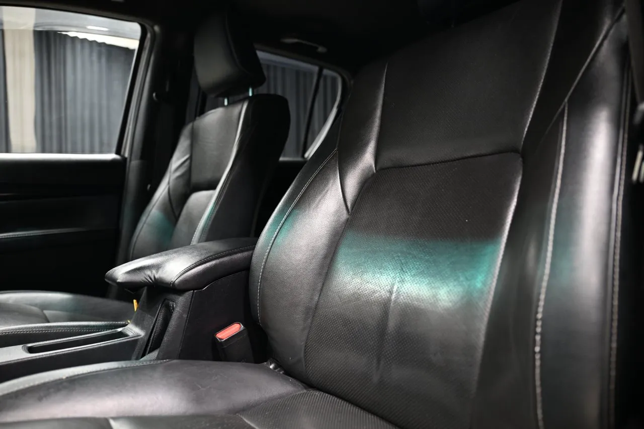 Toyota Hilux bild 18