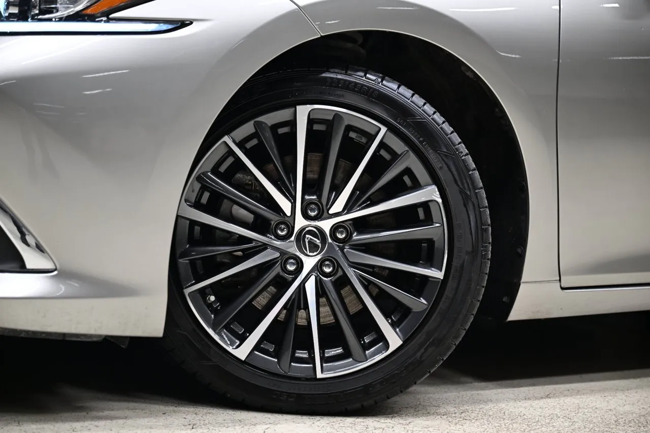 Lexus ES bild 7
