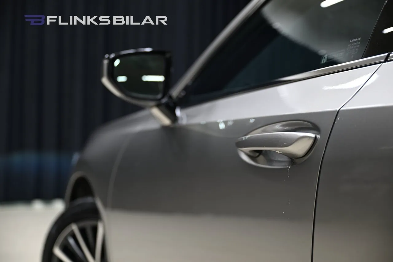 Lexus ES bild 6