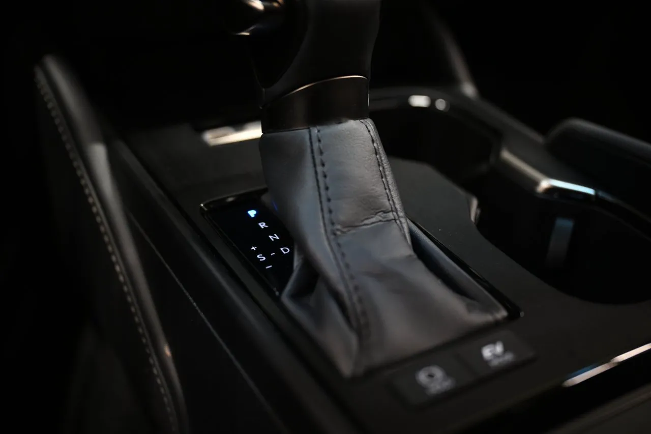 Lexus ES bild 27