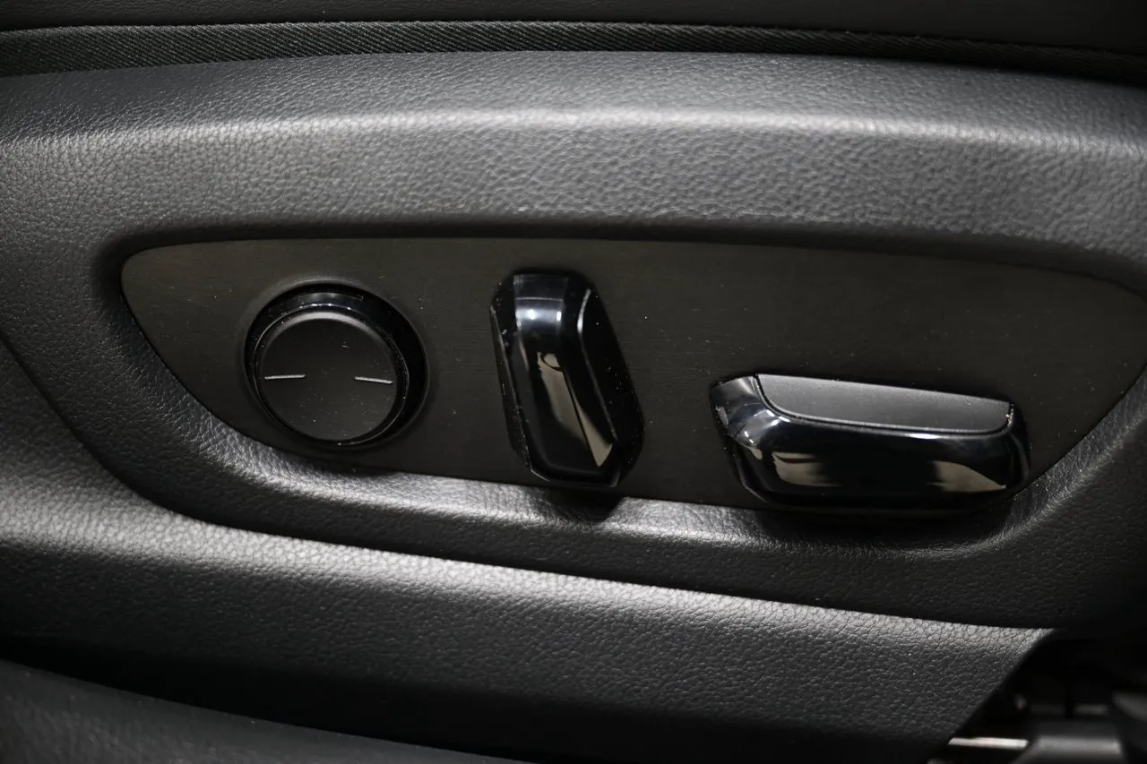 Lexus ES bild 28