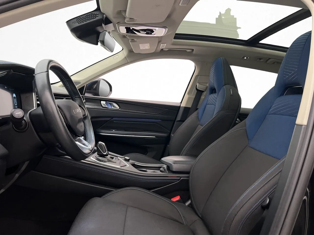 Lynk & Co 01 bild 9