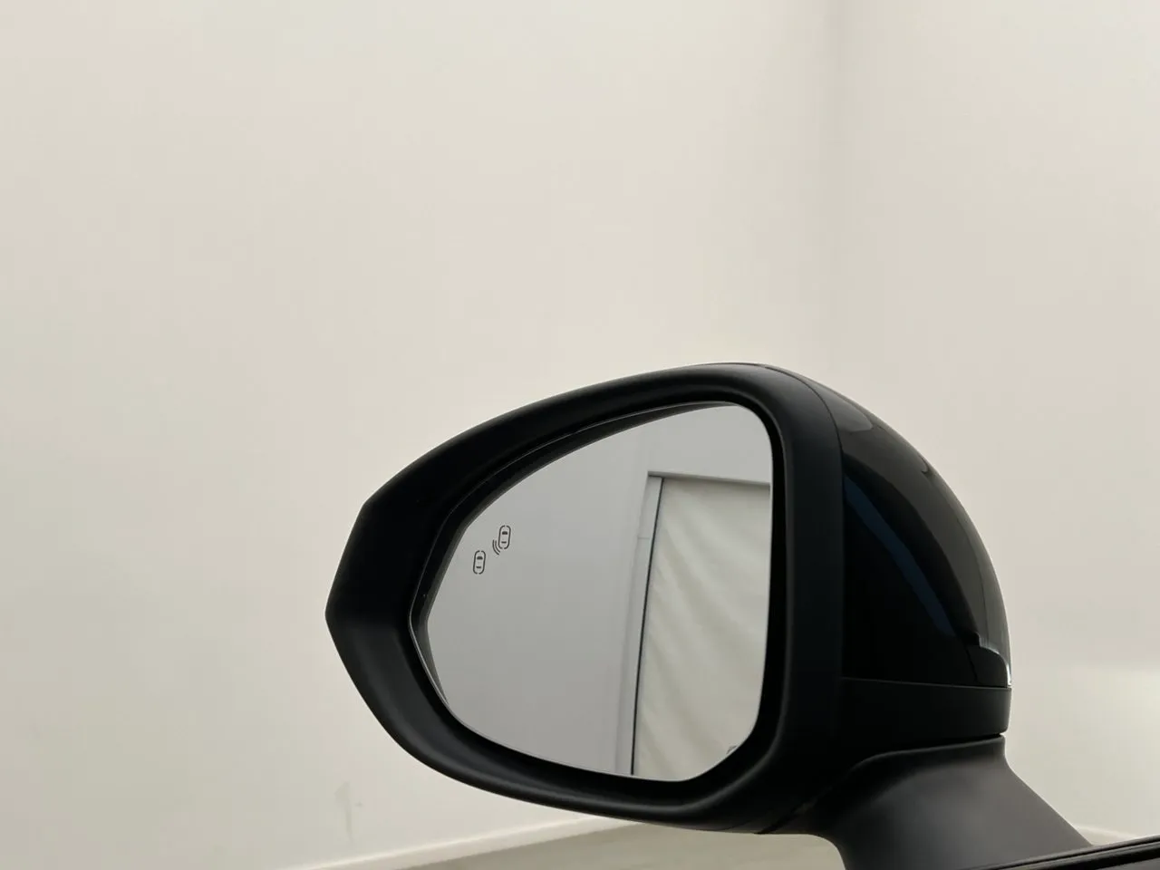 Lynk & Co 01 bild 15