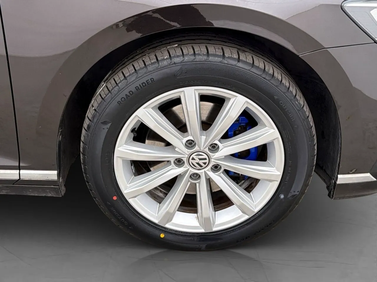 Volkswagen Passat bild 26