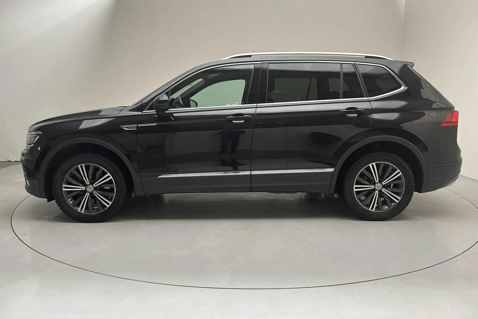 Volkswagen Tiguan bild 2