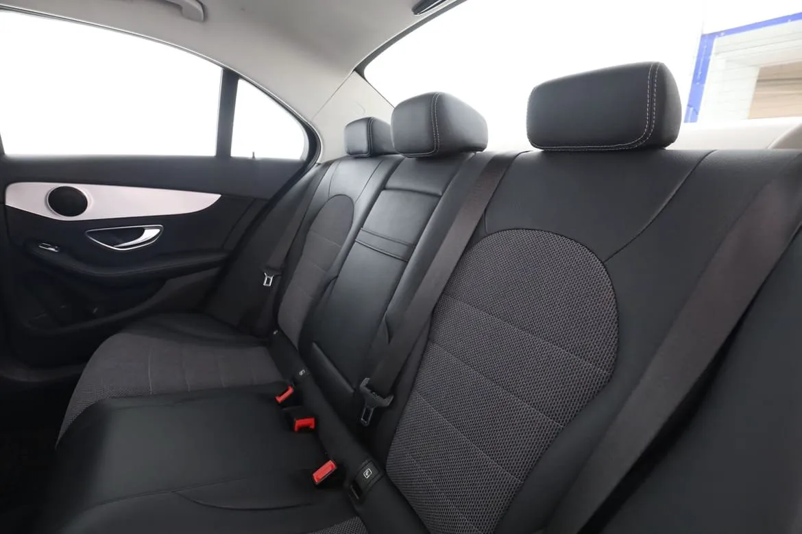 Mercedes C220 bild 15