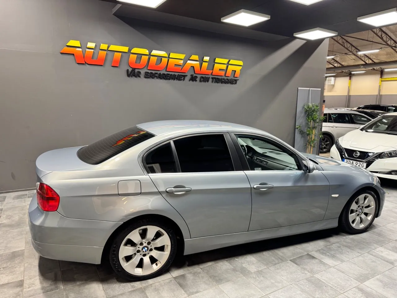 BMW 325 bild 2