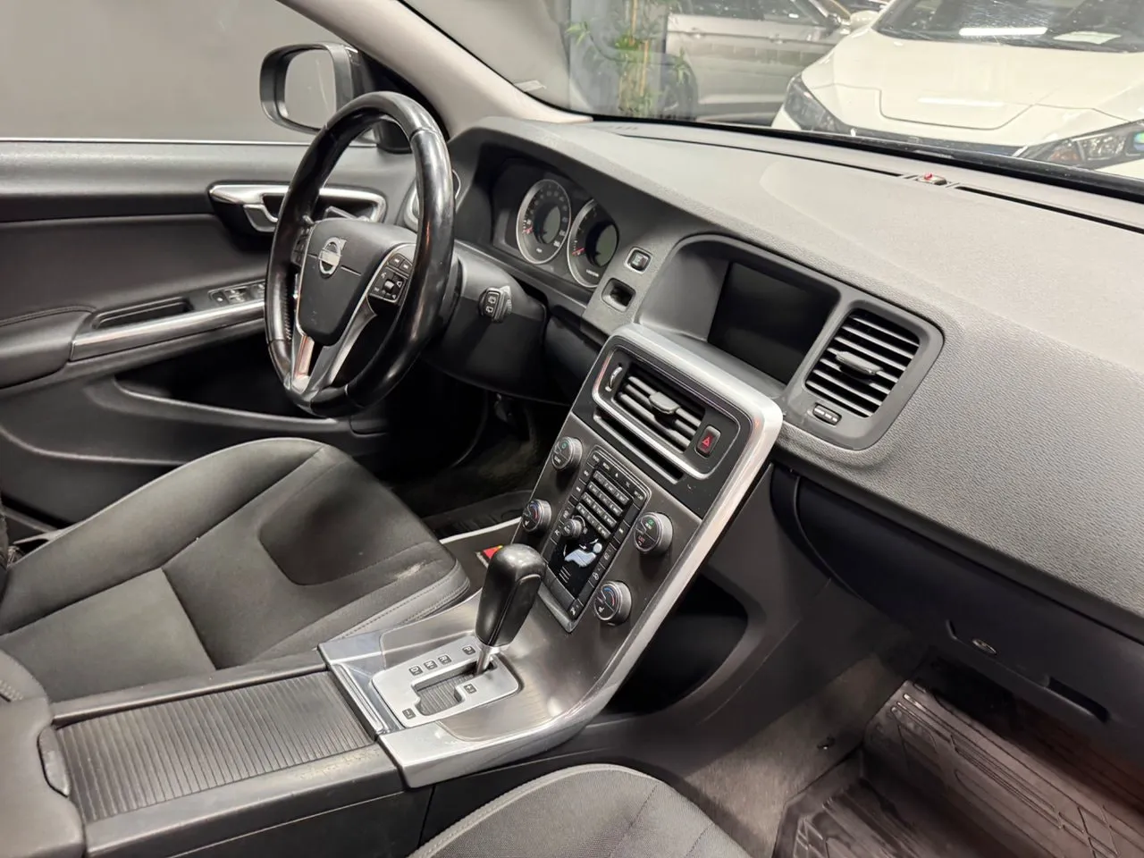 Volvo V60 bild 7