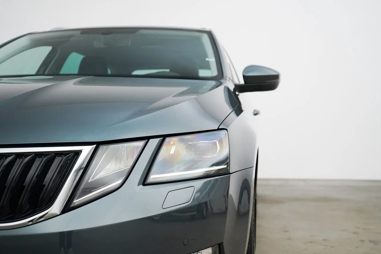 Skoda Octavia bild 24