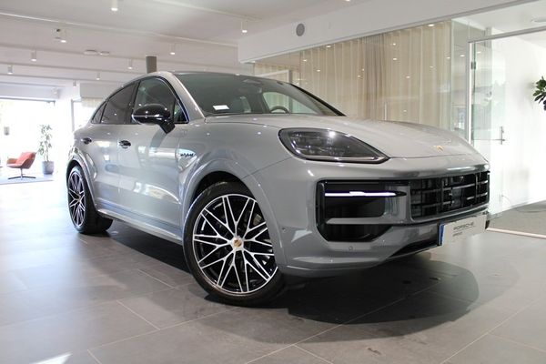Porsche Cayenne E-HYBRID COUPÉ BLACK EDITION CAYEN - 2026