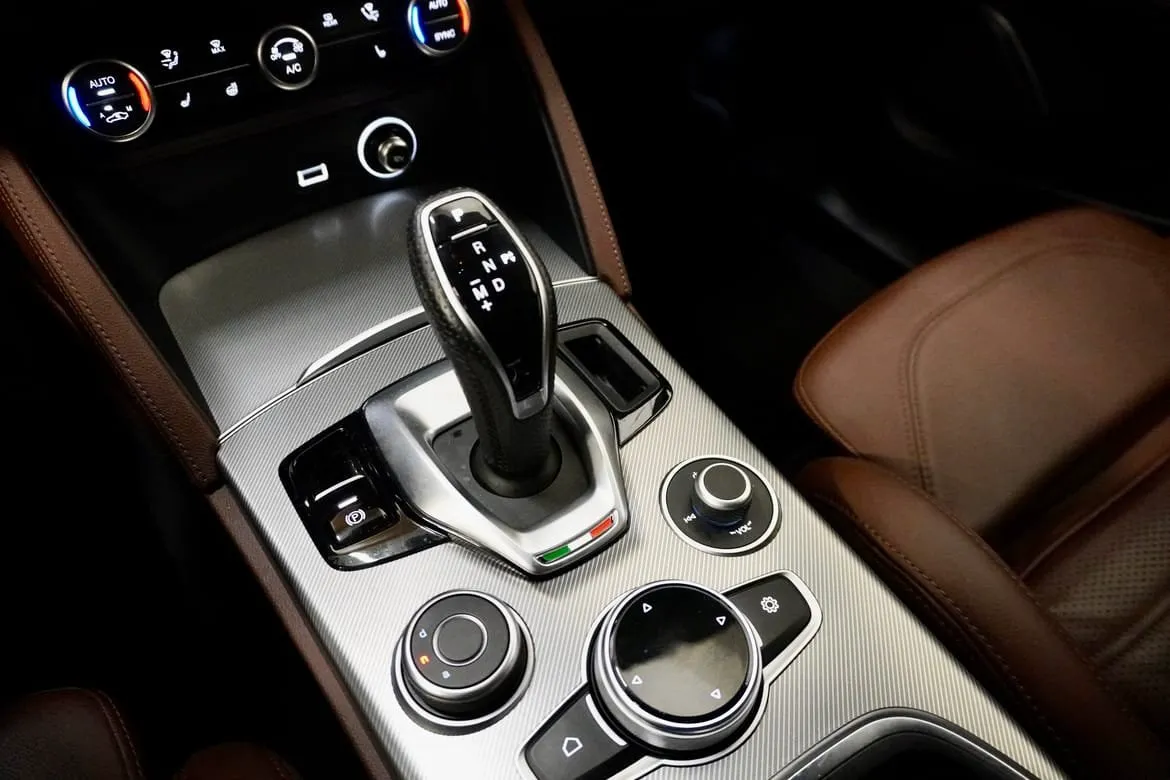 Alfa Romeo Stelvio bild 16