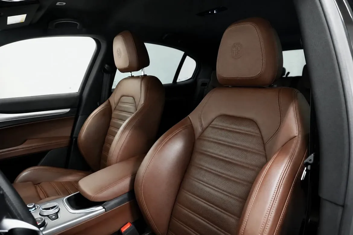 Alfa Romeo Stelvio bild 13