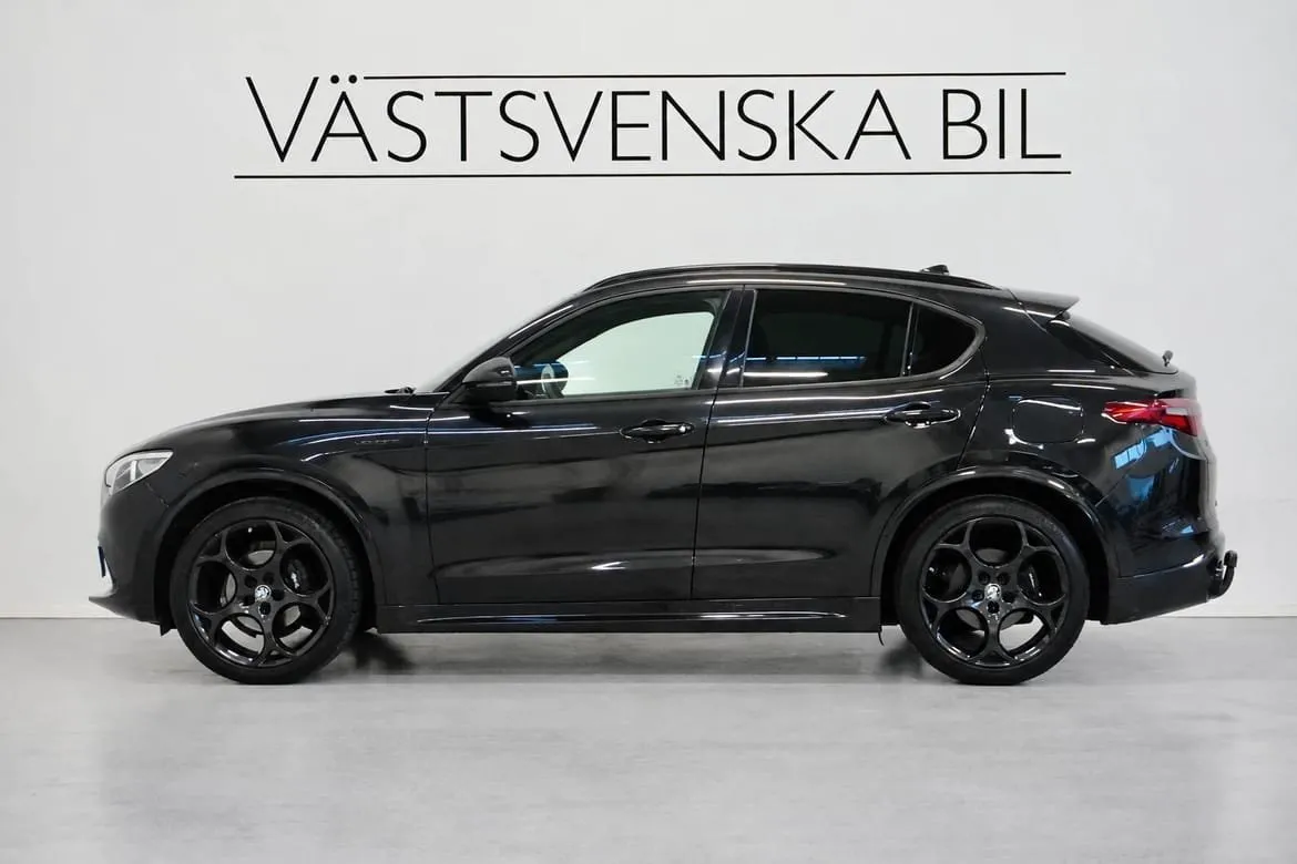 Alfa Romeo Stelvio bild 2